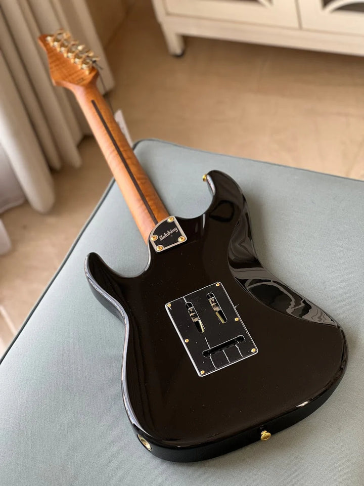 MS-1 Classic Black Beauty Roasted Flame Maple Neck